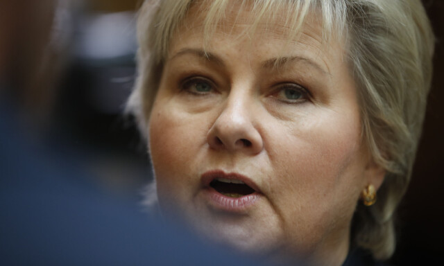 Erna forsvarer skatekutt til de rikeste